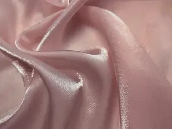 Как обработать края ткани вручную без оверлока